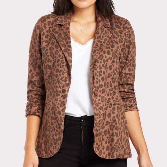 Level 99 | Leopard Blazer - Picture 7 of 8